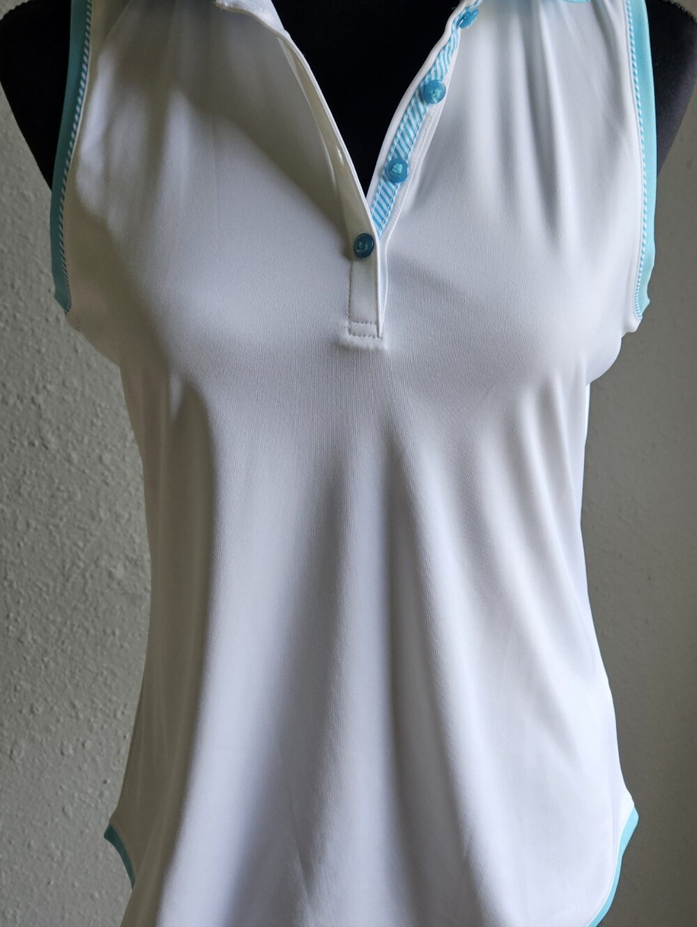 Greg Norman Collection White Polo with Turquoise Collar